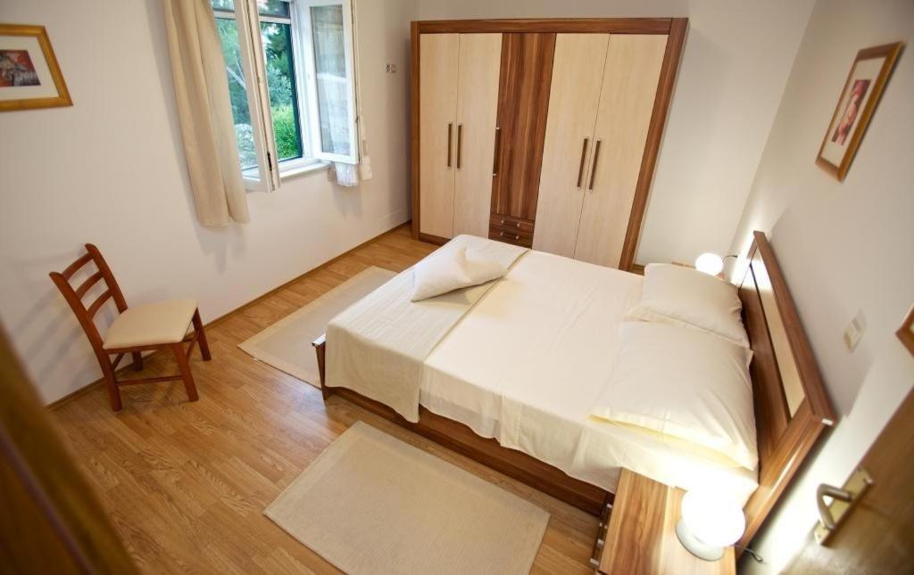 Apartments Grlica سوتيفان الغرفة الصورة
