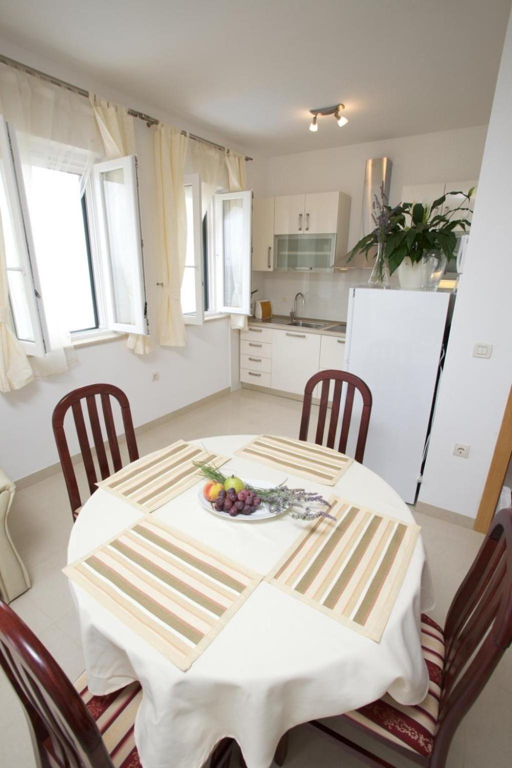Apartments Grlica سوتيفان الغرفة الصورة